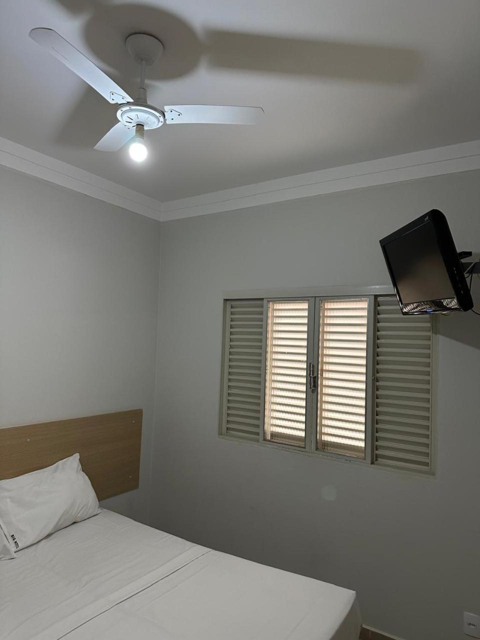 Big Hotel Araguari Extérieur photo