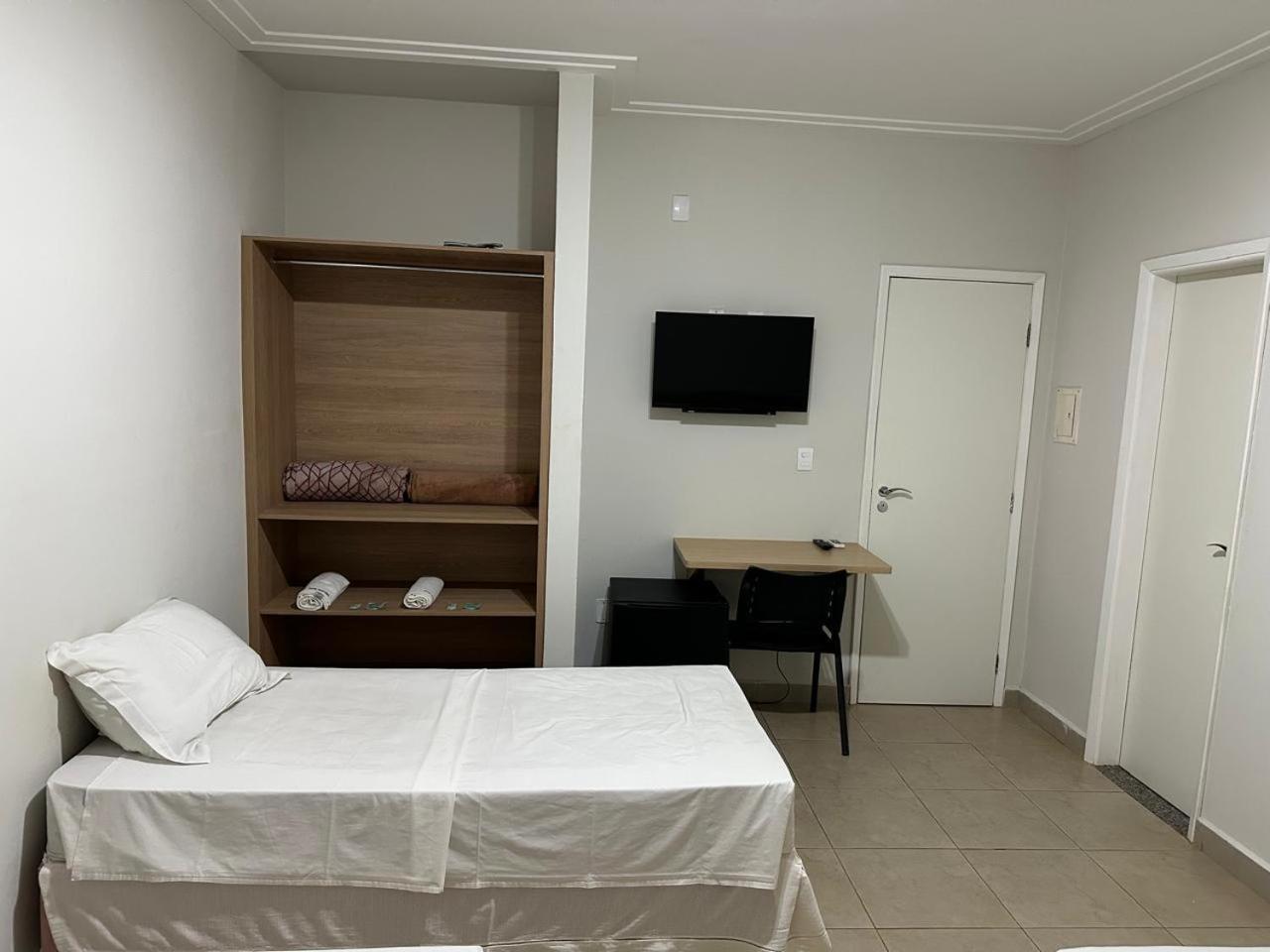 Big Hotel Araguari Extérieur photo