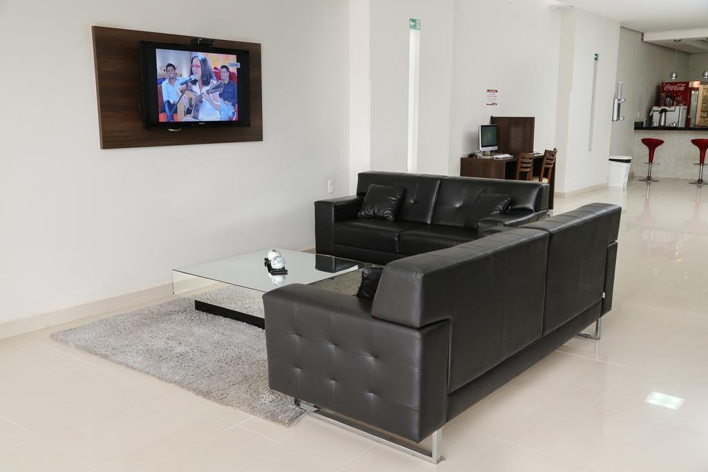 Big Hotel Araguari Extérieur photo