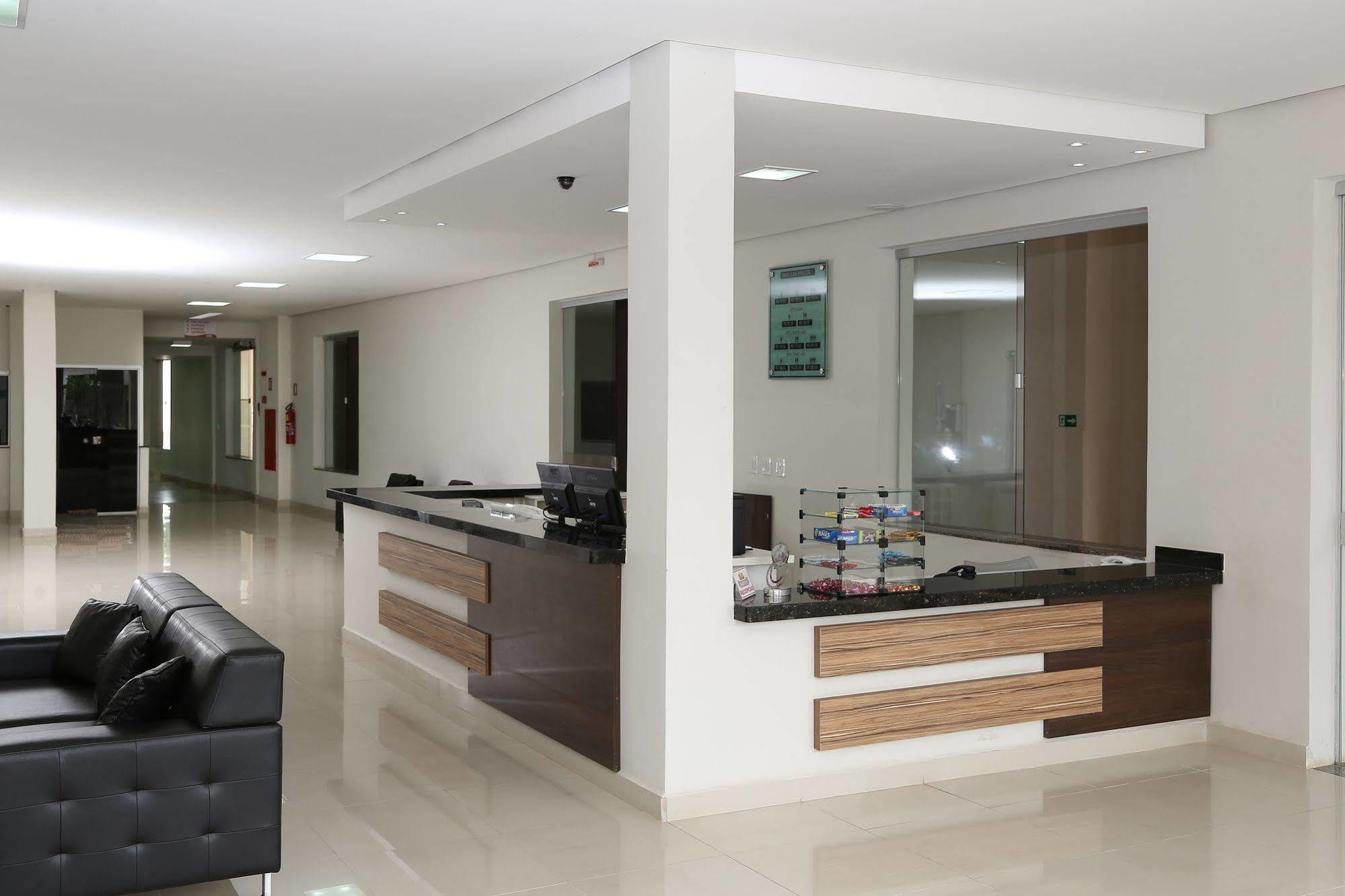 Big Hotel Araguari Extérieur photo